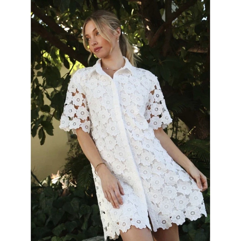 Umgee Off-White Floral Button-Down Lace Collared Dress Size Small